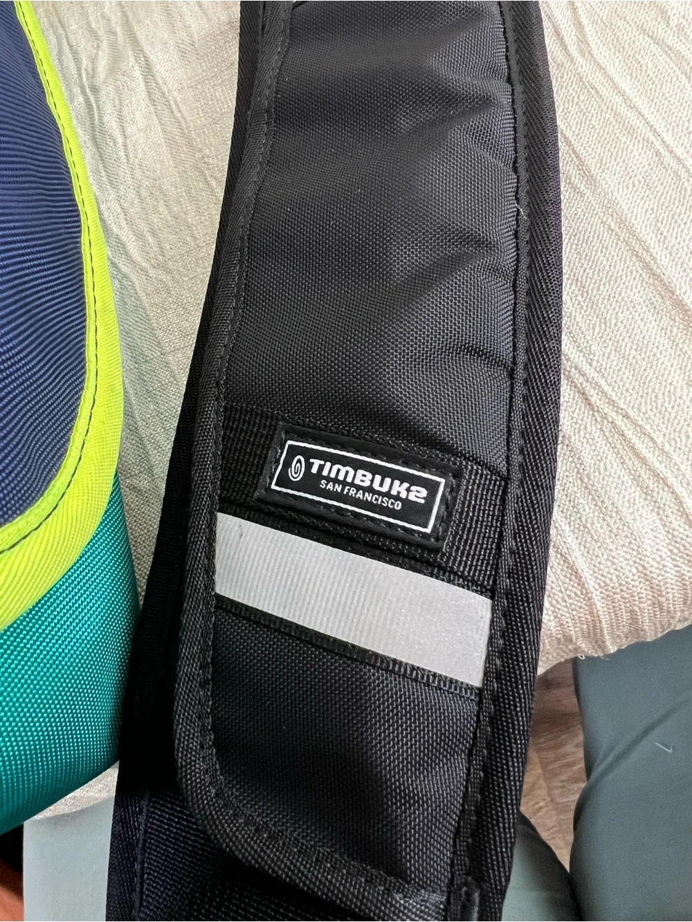 Timbuk2 Classic Messenger Bag Blue Teal Lime Cycling Laptop Commuter Small